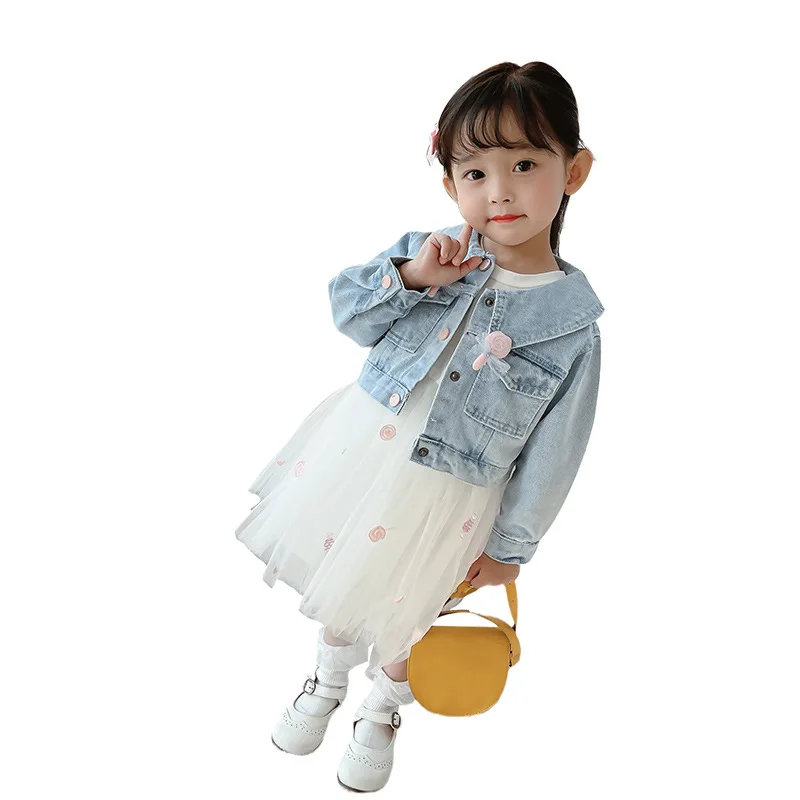 Girls' suit 2021 spring style Korean baby denim suit skirt Western style children's long-sleeved 2-piece children's wear
Girls' suit 2021 spring style Korean baby denim suit skirt Western style children's long-sleeved 2-piece children's wear