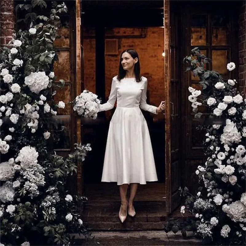 Modest Long Sleeves A-Line Satin Wedding Dresses 2020 Vintage Spring Bridal Gowns Tea Length Tailor Made Bride's Wedding Dress
Modest Long Sleeves A-Line Satin Wedding Dresses 2020 Vintage Spring Bridal Gowns Tea Length Tailor Made Bride's Wedding Dress