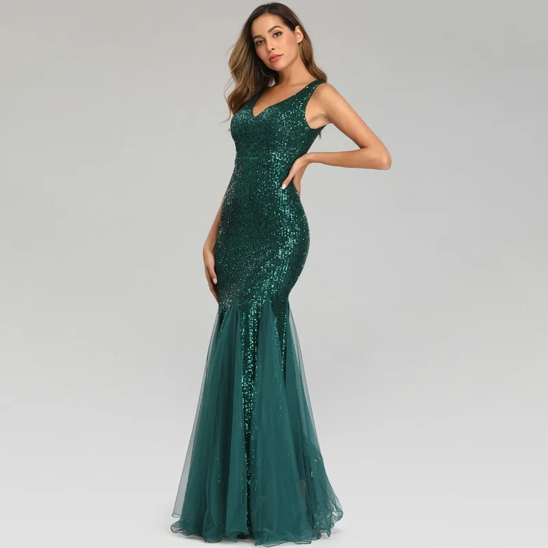 2021 Summer Women's Sexy Quality High-end Dress Sequined Fishtail Deep V-NECK Sleeveless Long Temperament Banquet Evening Dress
2021 Summer Women's Sexy Quality High-end Dress Sequined Fishtail Deep V-NECK Sleeveless Long Temperament Banquet Evening Dress