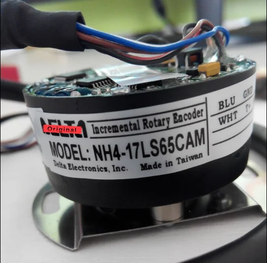 1pc Original Servo Motor Encoder NH4-17LS65C7T NH417LS65C7T (Please note your motor model)
1pc Original Servo Motor Encoder NH4-17LS65C7T NH417LS65C7T (Please note your motor model)