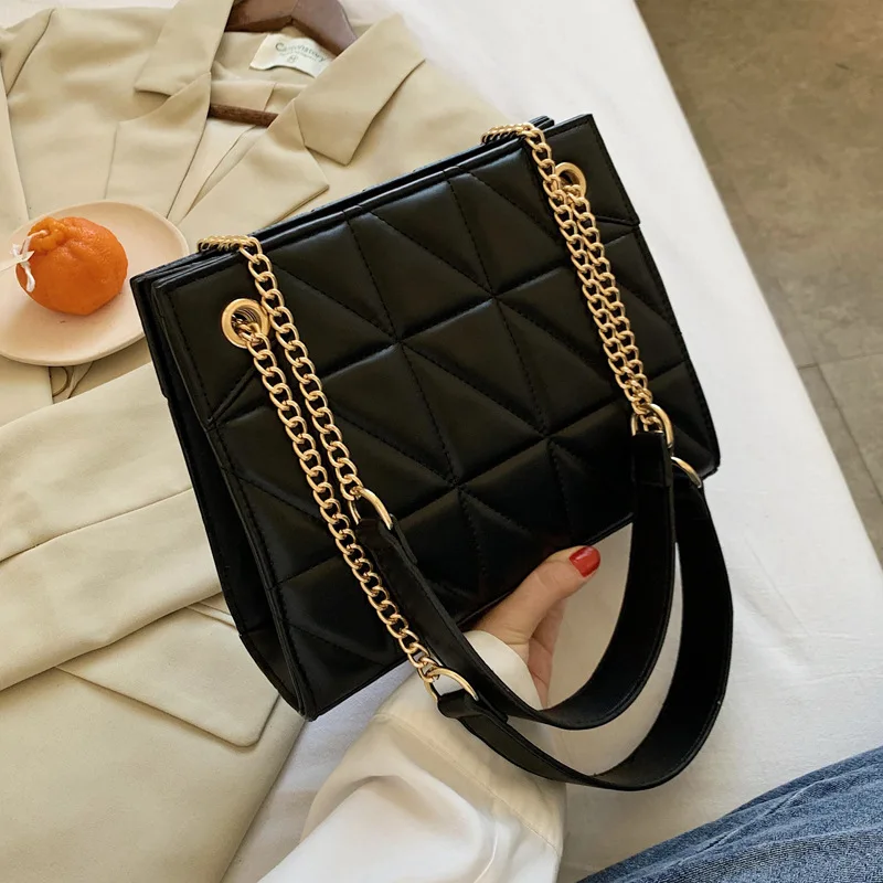 2022 New Solid Color Simple Handbags For Women High Quality Female Pu Leather Shoulder Bag Trend Chain Lady Crossbody Bag Purses
2022 New Solid Color Simple Handbags For Women High Quality Female Pu Leather Shoulder Bag Trend Chain Lady Crossbody Bag Purses