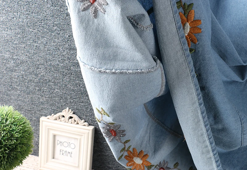 Japan Style Mori Girl Embroidery Hem Denim Skirt 2021 New Summer Solid Color Loose A-line Casual Women Skirts
Japan Style Mori Girl Embroidery Hem Denim Skirt 2021 New Summer Solid Color Loose A-line Casual Women Skirts