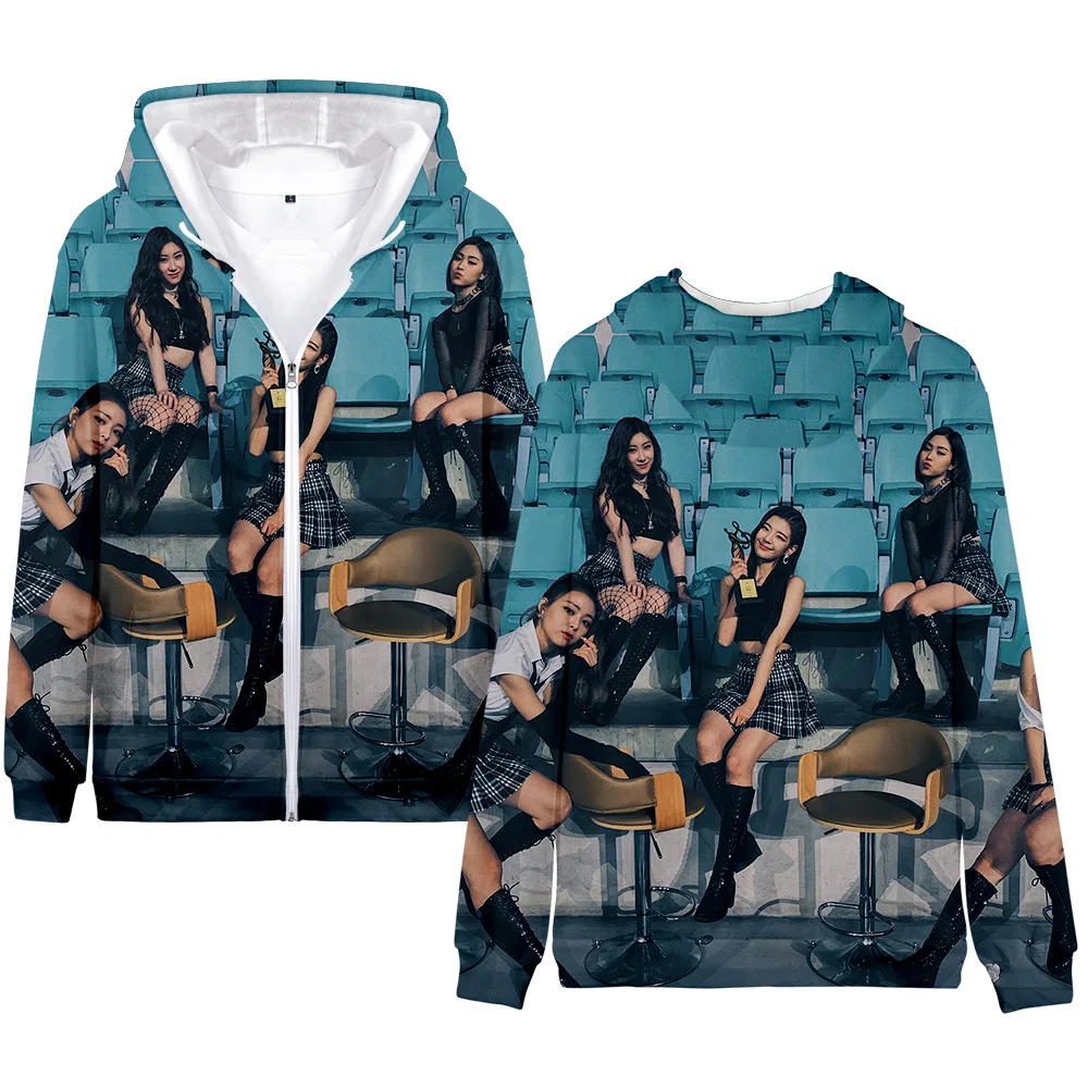 KPOP ITZY IT'z Me Album Women/Men Hoodies Sweatshirts Streetwear Hip Hop Long Sleeve Hooded Zipper Jacket Coat 3D K-POP Clothes
KPOP ITZY IT'z Me Album Women/Men Hoodies Sweatshirts Streetwear Hip Hop Long Sleeve Hooded Zipper Jacket Coat 3D K-POP Clothes