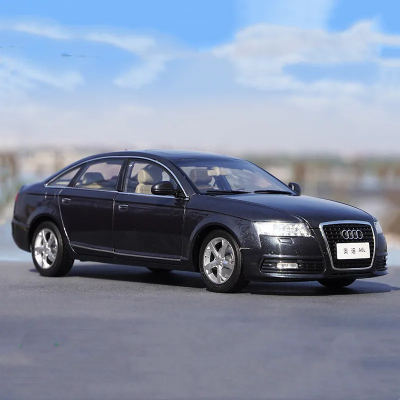 1/18 alloy casting car model original VW Audi A6L 2009 model 2019 high-end collection holiday gift
1/18 alloy casting car model original VW Audi A6L 2009 model 2019 high-end collection holiday gift