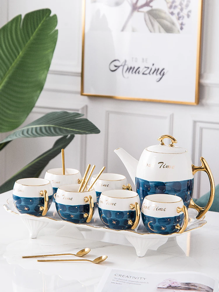Набор для чая в роскошном и европейском стиле, для дома, гостиной, креативная чашка для воды, чайник, керамическая посуда 
Набор для чая в роскошном и европейском стиле, для дома, гостиной, креативная чашка для воды, чайник, керамическая посуда