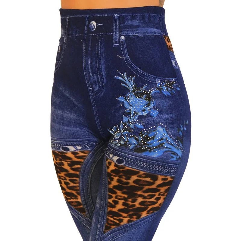Plus Size Lady Leopard Diamond Embroidered Street Denim Pants Women Black Blue Hollow Out Hole Jeans Punk Fashion Ankle Leggings
Plus Size Lady Leopard Diamond Embroidered Street Denim Pants Women Black Blue Hollow Out Hole Jeans Punk Fashion Ankle Leggings