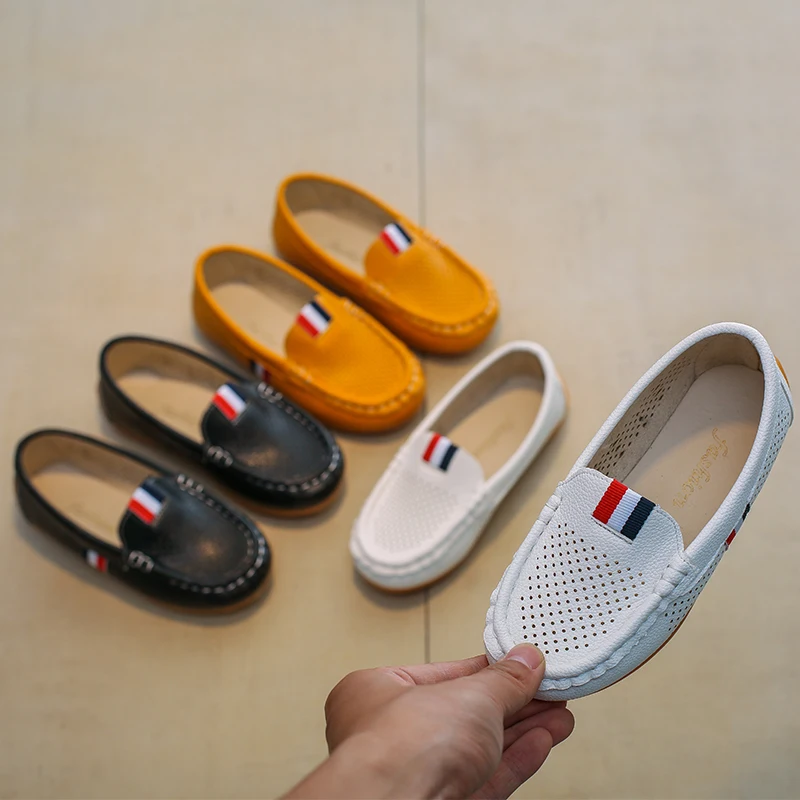 Original Children Soft Leather Flats Loafer Fretwork Fashion Girls Slip on Casual Shoes Non-Slip Comfortable Kids Boy Moccasins
Original Children Soft Leather Flats Loafer Fretwork Fashion Girls Slip on Casual Shoes Non-Slip Comfortable Kids Boy Moccasins