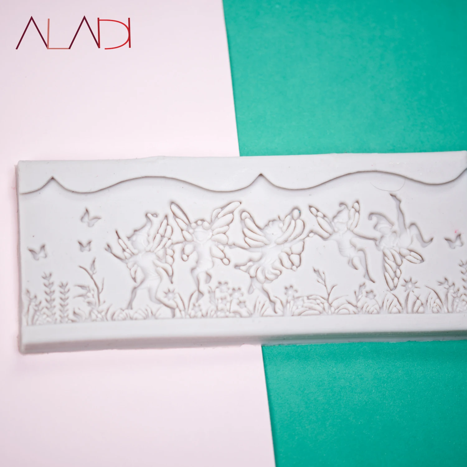 European Flower Round Flower Fairy Sugar Cake Decorative Mold Food Grade Silicone Mould Sugar Lace Pad AD135
European Flower Round Flower Fairy Sugar Cake Decorative Mold Food Grade Silicone Mould Sugar Lace Pad AD135