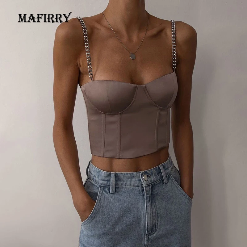 Summer Sexy Lady Streetwear Casual Short Top Women Chain Patchwork Backless Tank Tops Hollow Out Sleeveless Slim Solid Pullovers
Summer Sexy Lady Streetwear Casual Short Top Women Chain Patchwork Backless Tank Tops Hollow Out Sleeveless Slim Solid Pullovers