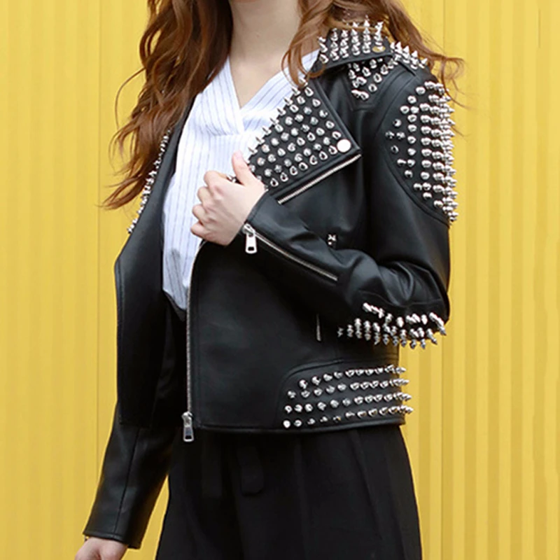 Женская кожаная куртка Новинка весна осень 2022 панк мотоциклетная тонкая короткая куртка из искусственной кожи с заклепками уличные кожаны...
Женская кожаная куртка Новинка весна осень 2022 панк мотоциклетная тонкая короткая куртка из искусственной кожи с заклепками уличные кожаны...