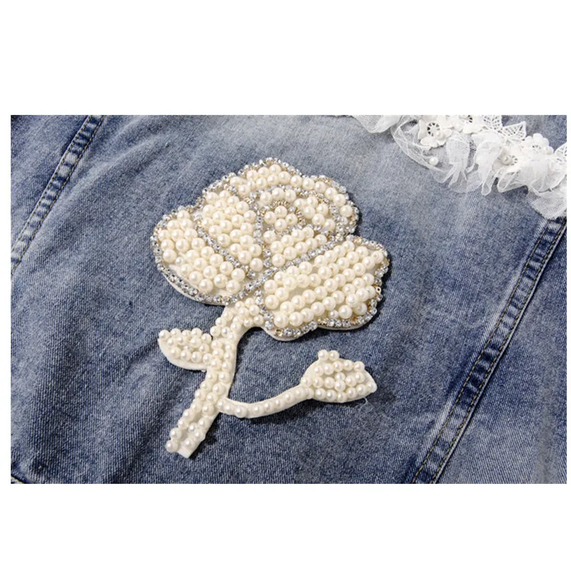 Spring 2020 new women diamond-studded bead long-sleeved denim jacket female short outerwear loose Korean Loose BF jacket tops
Spring 2020 new women diamond-studded bead long-sleeved denim jacket female short outerwear loose Korean Loose BF jacket tops