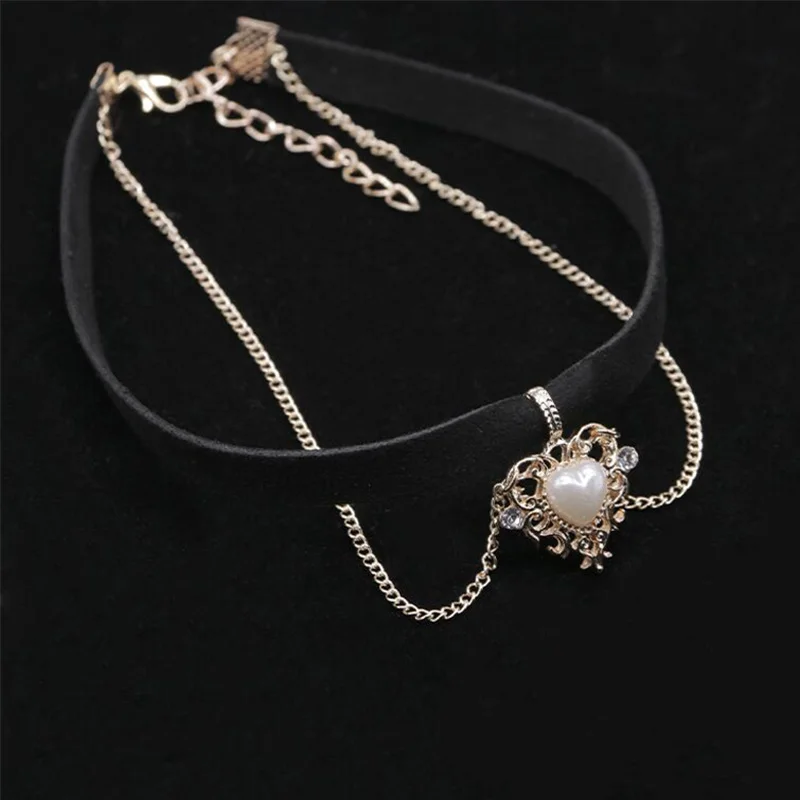 Vintage Choker Golden Pearl Heart Pendant Necklace for Women Sexy Black Velvet Neck Chain Collar Jewelry Lover's Gift
Vintage Choker Golden Pearl Heart Pendant Necklace for Women Sexy Black Velvet Neck Chain Collar Jewelry Lover's Gift