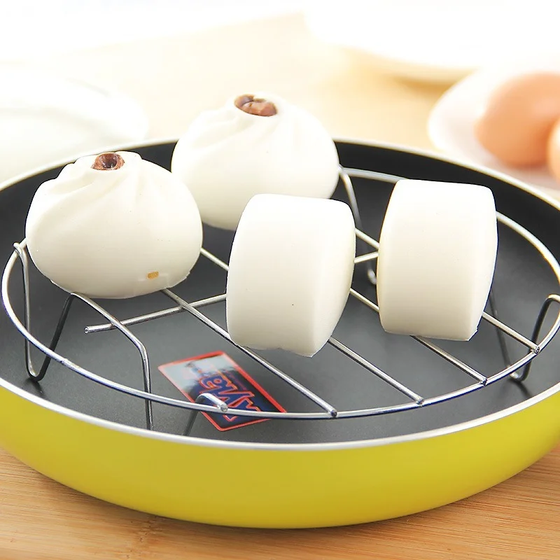 Kitchen stainless steel steaming rack on tall steaming tray for steamed eggs steamed vegetables anti-scald heat insulation shelf
Kitchen stainless steel steaming rack on tall steaming tray for steamed eggs steamed vegetables anti-scald heat insulation shelf