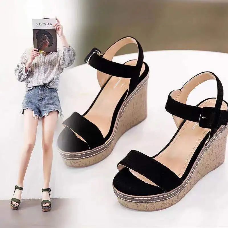 New Summer Sandals for Women Solid Color Platform Peep Toe Sandals Sexy Female Fish Mouth Platform High Heels Wedge Shoes
New Summer Sandals for Women Solid Color Platform Peep Toe Sandals Sexy Female Fish Mouth Platform High Heels Wedge Shoes