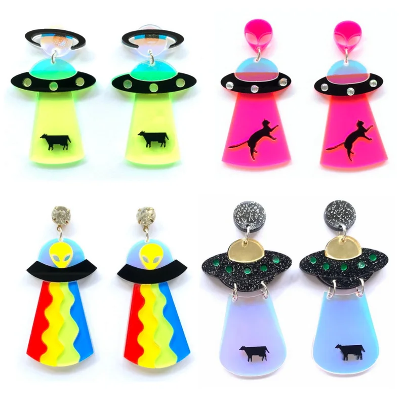 Trendy Universe Alien UFO Acrylic Stud Charm Earrings For Women Funny Color Transparent Spaceship Saucerman Charm Eardrop
Trendy Universe Alien UFO Acrylic Stud Charm Earrings For Women Funny Color Transparent Spaceship Saucerman Charm Eardrop