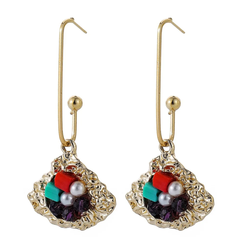 French Court Wind Fan Pearl Color Restoring Ancient Ways Of Gravel Long Earrings Design Feeling Creative Personality Earrings ac
French Court Wind Fan Pearl Color Restoring Ancient Ways Of Gravel Long Earrings Design Feeling Creative Personality Earrings ac