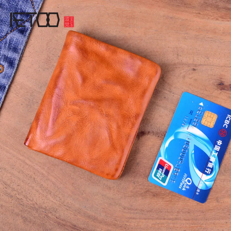 AETOO Original retro leather men's wallet slim mini short wallet Handmade Vegetable Tanned Cowhide Short Purse Card Holder
AETOO Original retro leather men's wallet slim mini short wallet Handmade Vegetable Tanned Cowhide Short Purse Card Holder