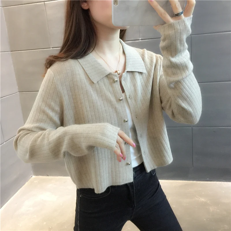 Room 197456, the new frame 2 】 to film the pure color collar short knitting cardigan 54
Room 197456, the new frame 2 】 to film the pure color collar short knitting cardigan 54
