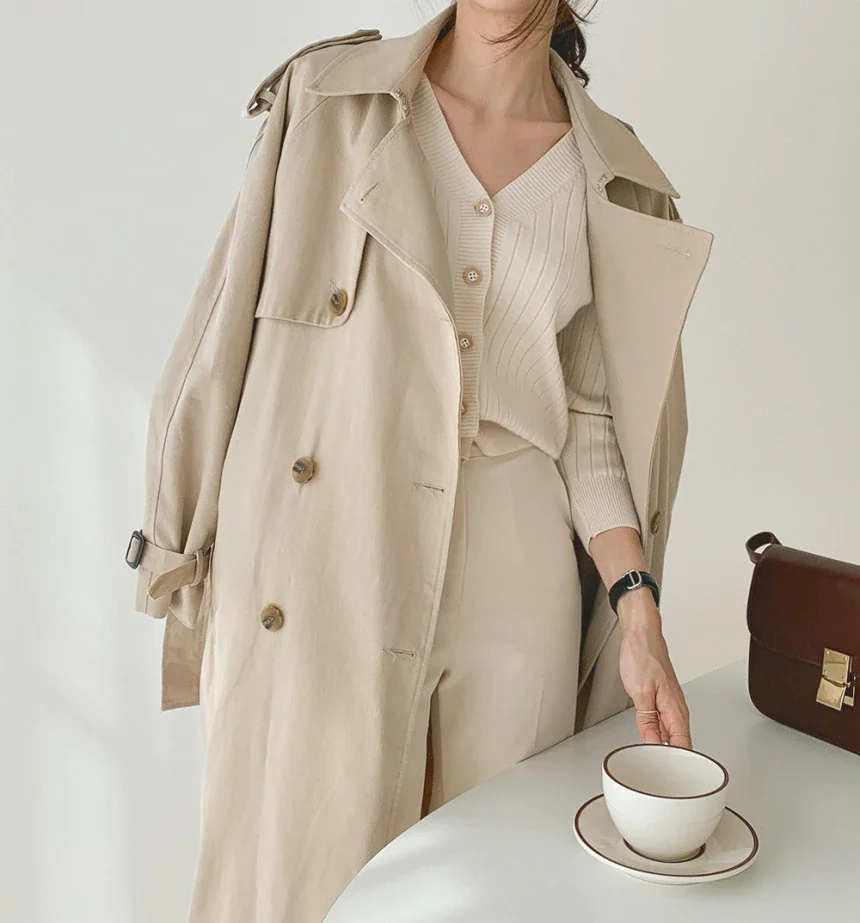 Women Coat 2021 Autumn Double-breasted Long Trench Winter Casual Sashes Elegant Loose Overcoat Fashion Long Sleeve Windbreaker
Women Coat 2021 Autumn Double-breasted Long Trench Winter Casual Sashes Elegant Loose Overcoat Fashion Long Sleeve Windbreaker