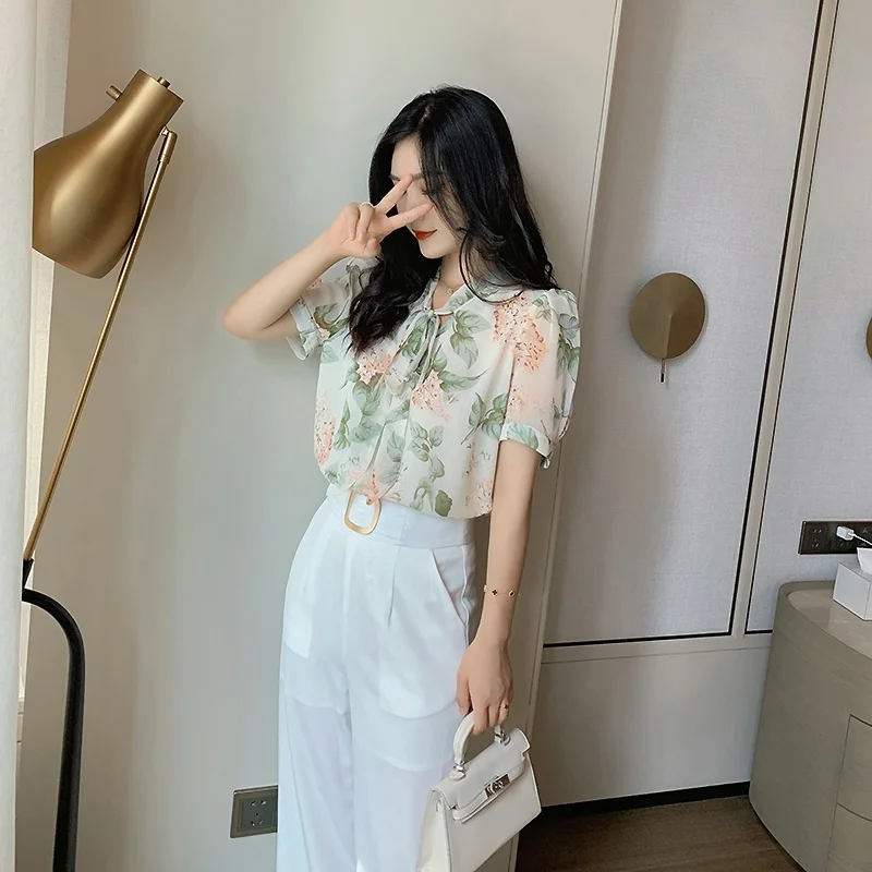 Женская Свободная блузка с коротким рукавом и принтом
Женская Свободная блузка с коротким рукавом и принтом