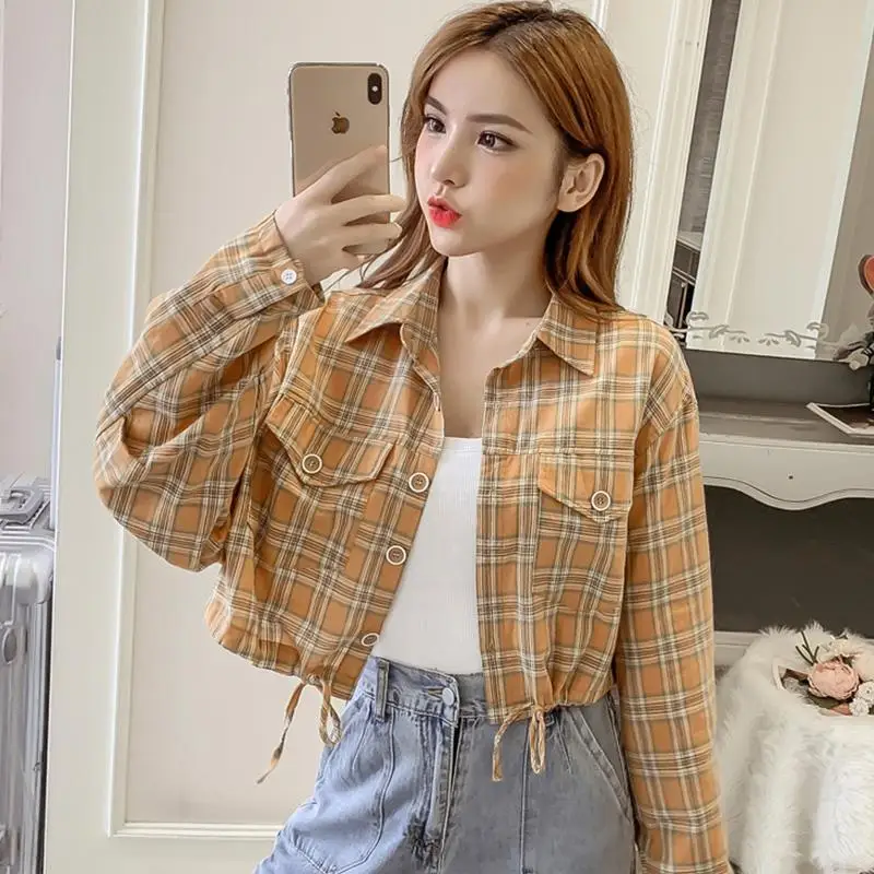 Long-sleeved Plaid Shirt Female 2020 Spring New Top Short Jacket Women's Shirt Fashion Wild Women's Blouse Clothing
Long-sleeved Plaid Shirt Female 2020 Spring New Top Short Jacket Women's Shirt Fashion Wild Women's Blouse Clothing