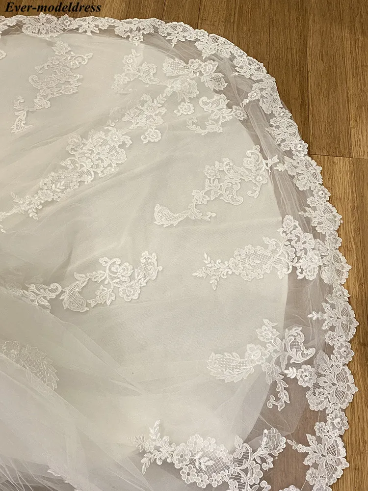Lace Appliques Mermaid Wedding Dresses Spaghetti Strap Sweep Train Plus Size Bridal Gowns Bride Dress vestidos de novia 2020
Lace Appliques Mermaid Wedding Dresses Spaghetti Strap Sweep Train Plus Size Bridal Gowns Bride Dress vestidos de novia 2020