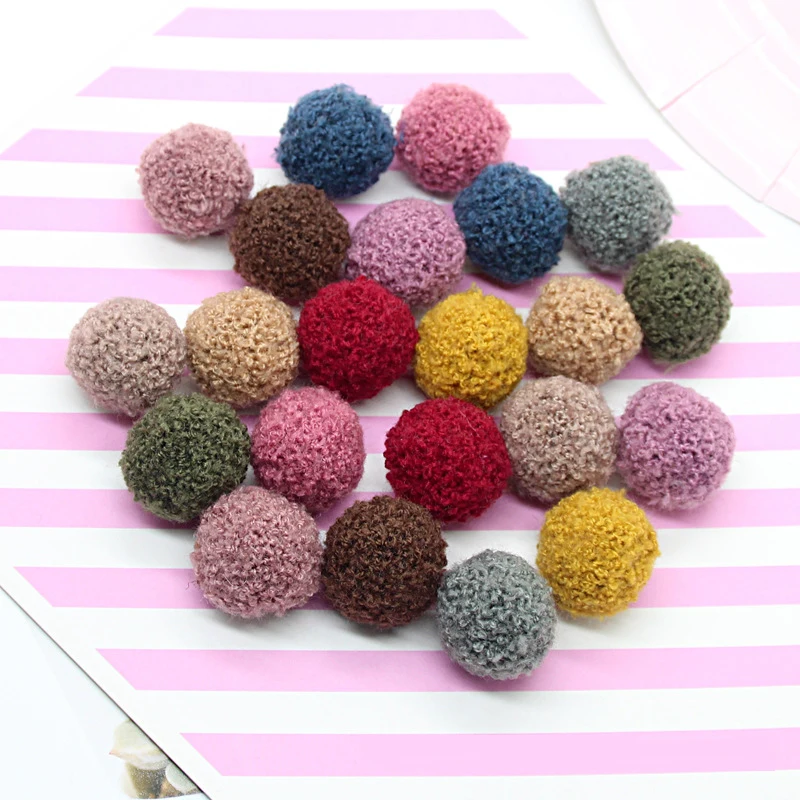 Помпоны для волос из полиэстера, 3 см, 5 шт.
Помпоны для волос из полиэстера, 3 см, 5 шт.