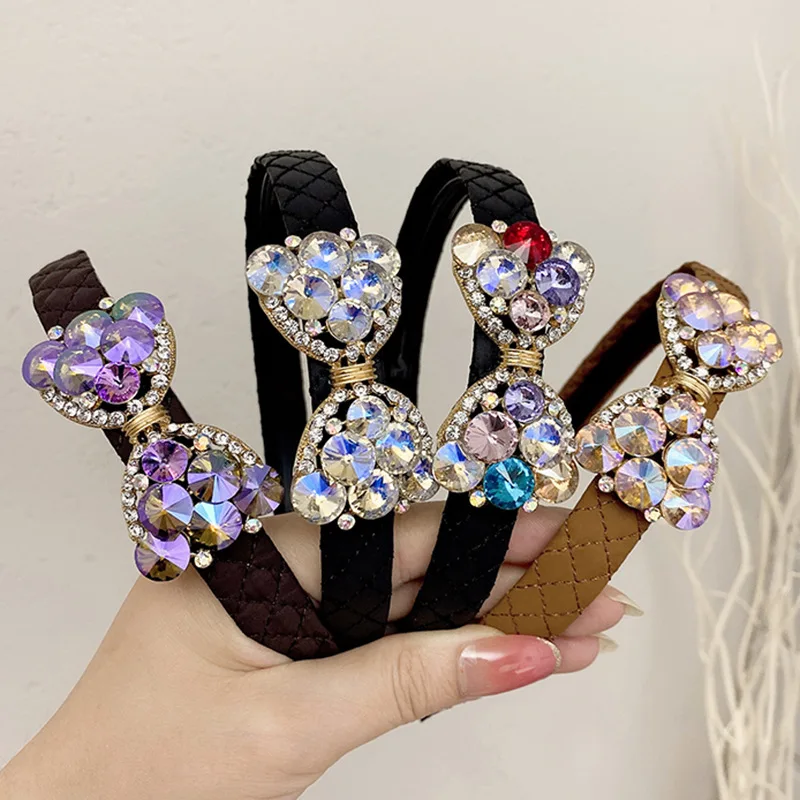 2021 4 Colors Crystal Rhinestone Hairbands Women Bow Sweet Classic Head Bands Street Party Headwear Ins Hair Accessories
2021 4 Colors Crystal Rhinestone Hairbands Women Bow Sweet Classic Head Bands Street Party Headwear Ins Hair Accessories