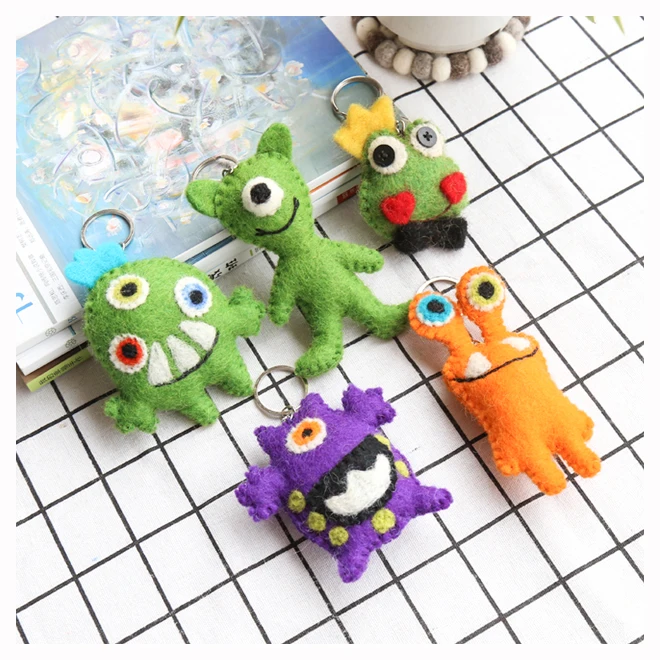 Fashion ins hot Finished Wool needle felting Cute monste charm pendant keyring keychian toy doll for children girls women bag
Fashion ins hot Finished Wool needle felting Cute monste charm pendant keyring keychian toy doll for children girls women bag