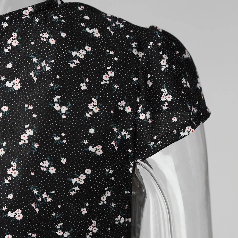 Summer Black Floral Print Short Sleeve Dress V Neck A-Line High Waist Casual Dress Party Elegant Female Mini Vestidos 2021 New
Summer Black Floral Print Short Sleeve Dress V Neck A-Line High Waist Casual Dress Party Elegant Female Mini Vestidos 2021 New
