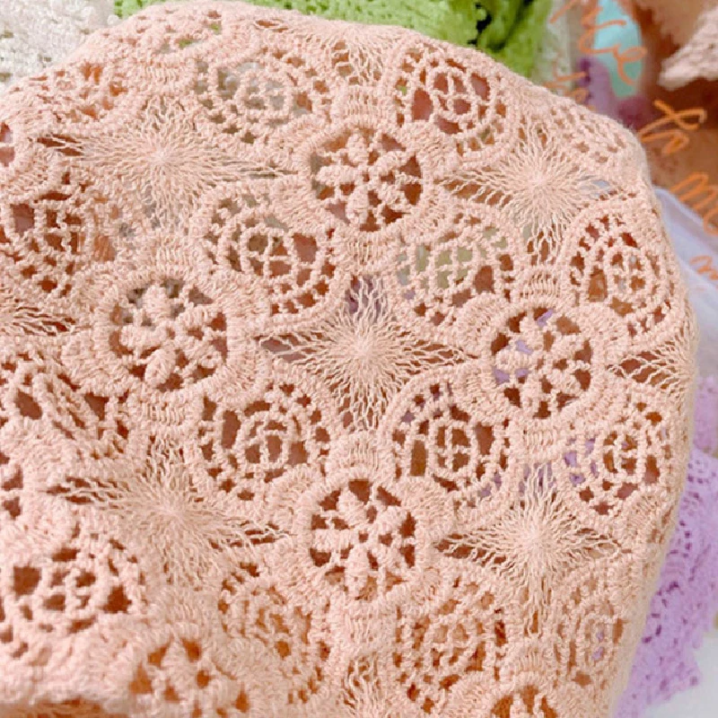 2020 New Fashion Tassel Lace Scarf Women Fashion Hollow Out hijab scarf Spring Summer Elegant Ladies Shawl poncho foulard femme
2020 New Fashion Tassel Lace Scarf Women Fashion Hollow Out hijab scarf Spring Summer Elegant Ladies Shawl poncho foulard femme