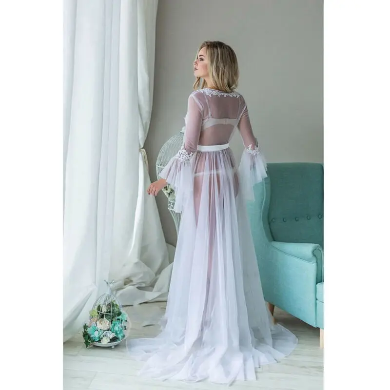New Fashion White Lace Mesh Women Long Sleeve Dresses Sexy V-Neck Elegant Floor-Length Loose Dress
New Fashion White Lace Mesh Women Long Sleeve Dresses Sexy V-Neck Elegant Floor-Length Loose Dress