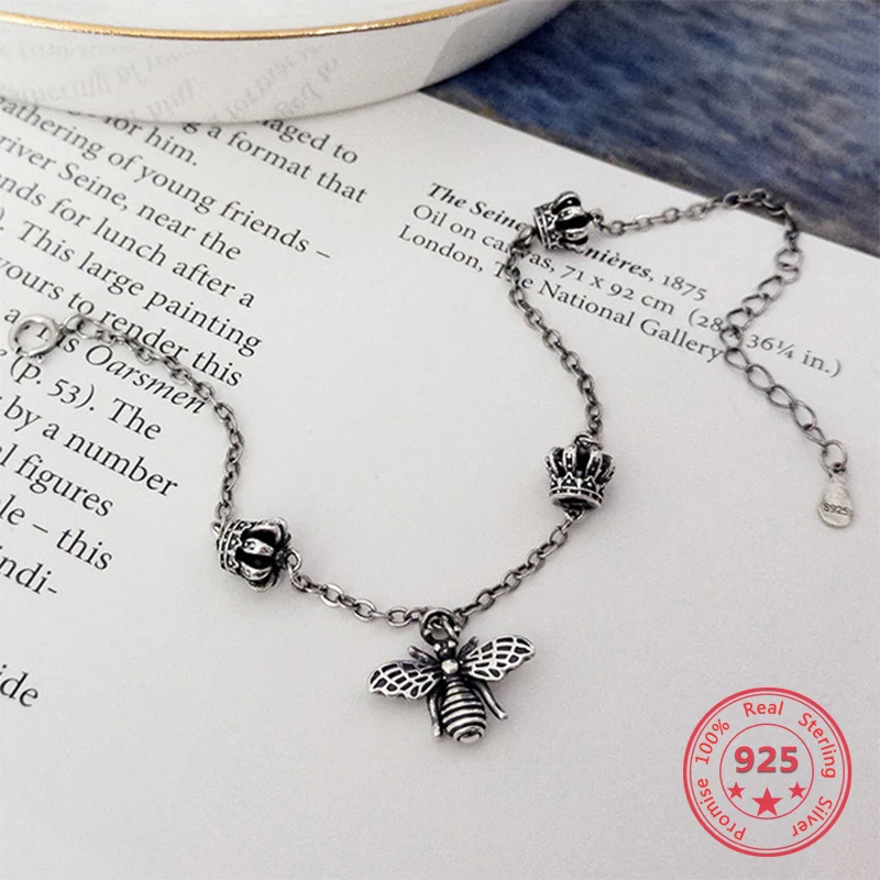 Retro 925 Silver Ladies Bracelet Fine Jewelry Wholesale Crown Bee Female Bracelet Simple Special Brand Birthday Party Gift
Retro 925 Silver Ladies Bracelet Fine Jewelry Wholesale Crown Bee Female Bracelet Simple Special Brand Birthday Party Gift
