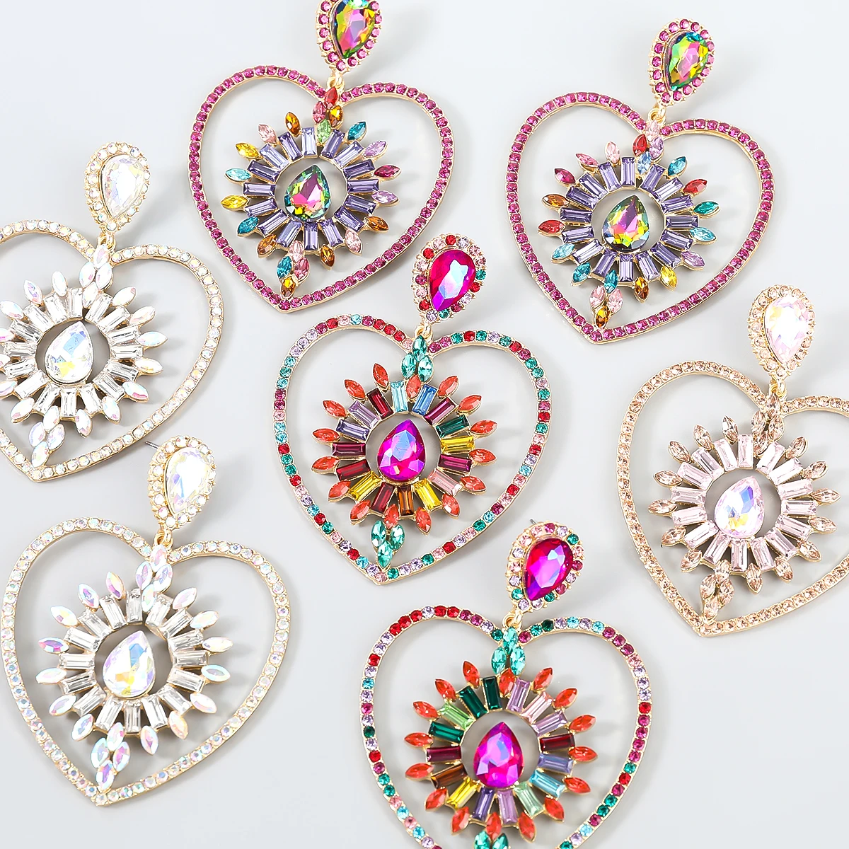 2021 Exaggerated Metal Glass Heart Earrings Castle Banquet Luxury Dangle Earrings Women's Charm Statement Earrings
2021 Exaggerated Metal Glass Heart Earrings Castle Banquet Luxury Dangle Earrings Women's Charm Statement Earrings