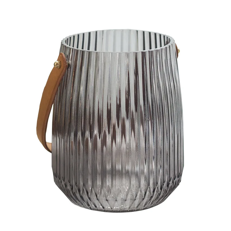 Light luxury portable glass vase modern minimalist hydroponic flower vase creative home decoration living room decoration
Light luxury portable glass vase modern minimalist hydroponic flower vase creative home decoration living room decoration