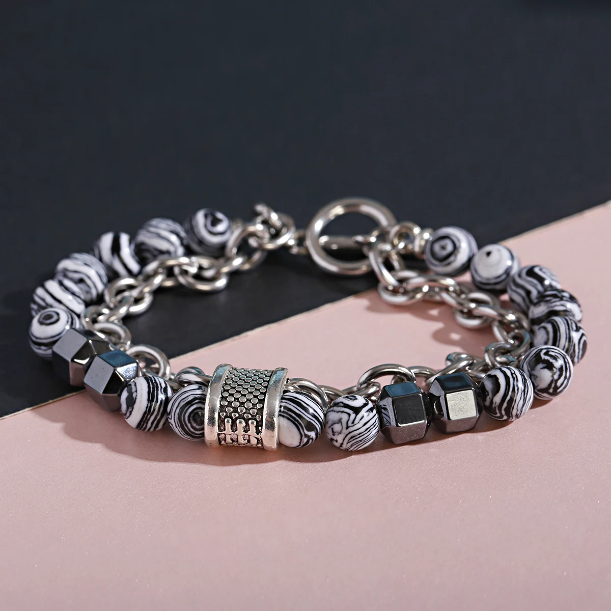 New 2021 Black White Stone Bracelet Homme Double Chain Link Stainless Steel Beaded Bracelets Bangle Male Jewelry
New 2021 Black White Stone Bracelet Homme Double Chain Link Stainless Steel Beaded Bracelets Bangle Male Jewelry
