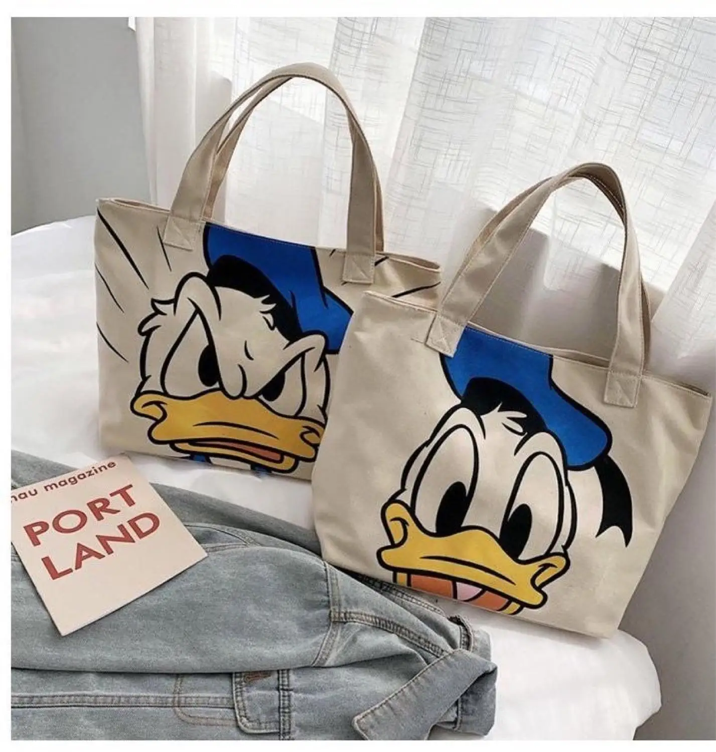 Disney cartoon Minnie Mickey fashion large-capacity shoulder bag ladies canvas bag shopping bag handbag student school bag
Disney cartoon Minnie Mickey fashion large-capacity shoulder bag ladies canvas bag shopping bag handbag student school bag