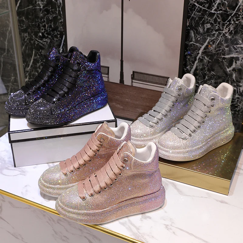 2021 Women's Sports Shoes Solid Color Lace-up Shiny Rhinestones High-top Platform Casual Shoes Outdoor Waterproof Running Shoes
2021 Women's Sports Shoes Solid Color Lace-up Shiny Rhinestones High-top Platform Casual Shoes Outdoor Waterproof Running Shoes