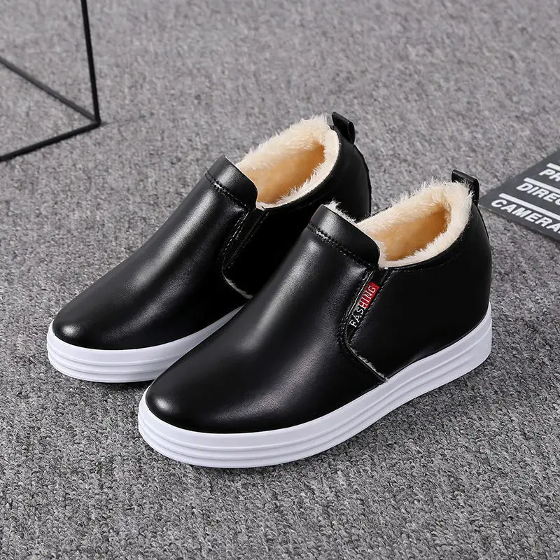 Winter New Style Plus Velvet Thickening White Women's Inner Heightening Thick-soled Versatile One-step Lazy Casual Sports Shoes4
Winter New Style Plus Velvet Thickening White Women's Inner Heightening Thick-soled Versatile One-step Lazy Casual Sports Shoes4