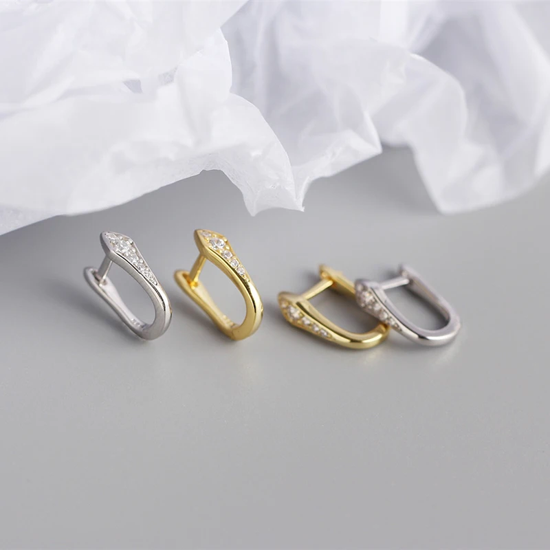 S925 Sterling Silver Hoop Earring Wedding Jewelry French Light Luxury Color Zircon U-shaped Earrings For Valentine's Day Gift
S925 Sterling Silver Hoop Earring Wedding Jewelry French Light Luxury Color Zircon U-shaped Earrings For Valentine's Day Gift