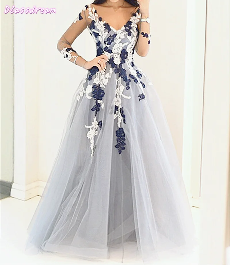 Silver Tulle Applique Prom Dress Full Illusion Sleeves Deep V-neck Elegant Floor Length Cap Plus Size Evening Dress فساتين السه
Silver Tulle Applique Prom Dress Full Illusion Sleeves Deep V-neck Elegant Floor Length Cap Plus Size Evening Dress فساتين السه