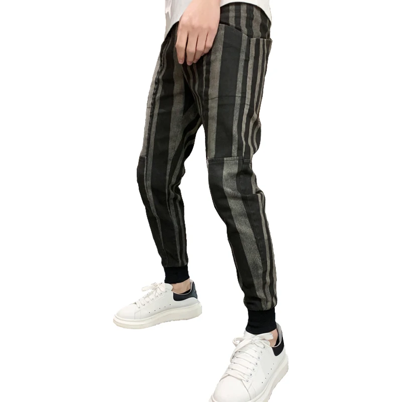 Fashion 2021 New Spliced Design Striped Harem Pants Men Clothing Simple All Match Big Pockets Casual Joggers Trousers Hip Hop 36
Fashion 2021 New Spliced Design Striped Harem Pants Men Clothing Simple All Match Big Pockets Casual Joggers Trousers Hip Hop 36