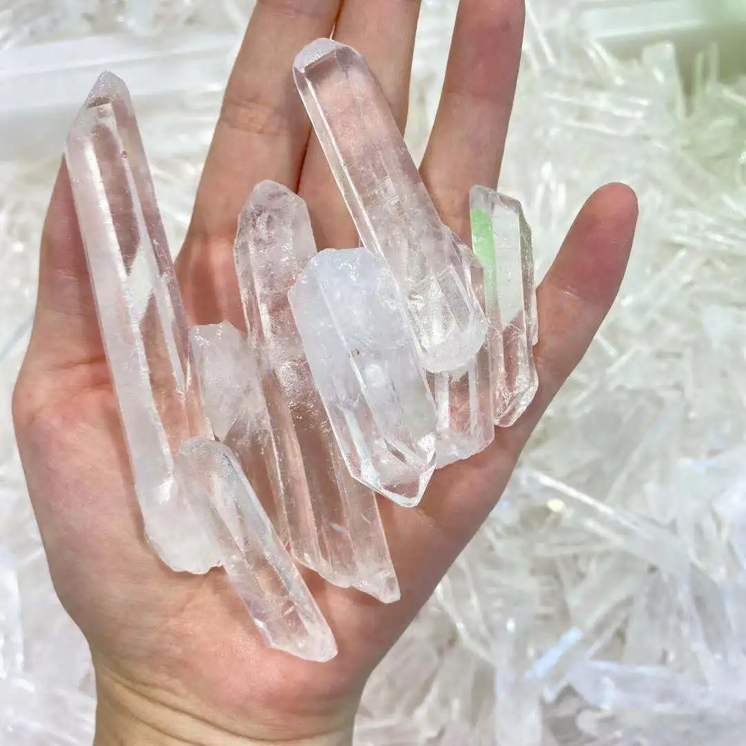Wholesale natural white crystal DIY raw stone mineral specimen necklace pendant gift
Wholesale natural white crystal DIY raw stone mineral specimen necklace pendant gift