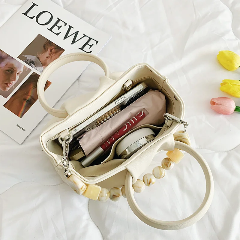 Fashion Leather Ruched Cloud Bags Brand Sac A Main New Beading Crossbody Bags for Women 2021 Purses and Handbags Luxury Designer 
Fashion Leather Ruched Cloud Bags Brand Sac A Main New Beading Crossbody Bags for Women 2021 Purses and Handbags Luxury Designer