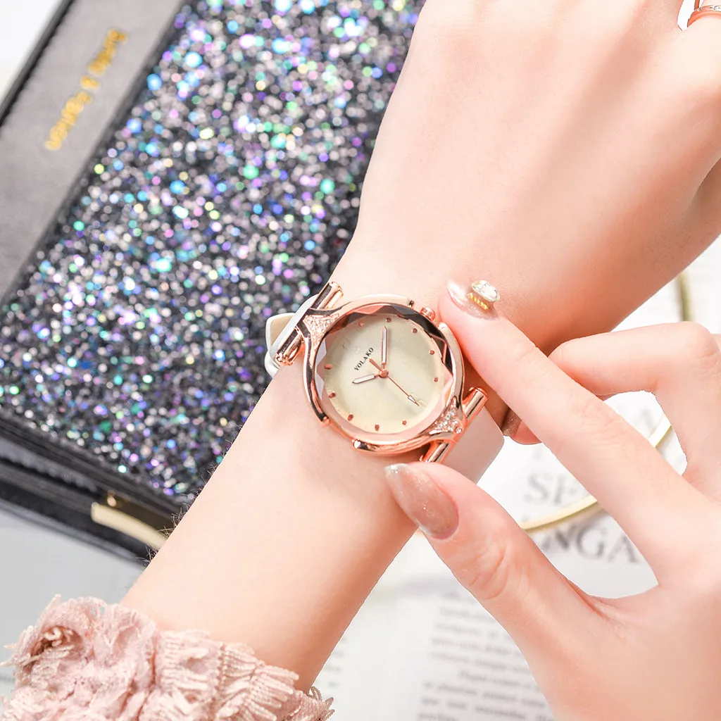2019 Relogio Feminino YOLAKO Watch Women Casual Quartz Leather Band New Strap Watch Analog Wrist Watch simple women wristwatch@5
2019 Relogio Feminino YOLAKO Watch Women Casual Quartz Leather Band New Strap Watch Analog Wrist Watch simple women wristwatch@5