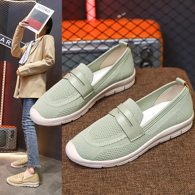 Spring Shoes Female British Style 2021 Thick-soled College Style Casual Loafers Patent Leather Fashion Shoes Girls Size 36-40
Spring Shoes Female British Style 2021 Thick-soled College Style Casual Loafers Patent Leather Fashion Shoes Girls Size 36-40