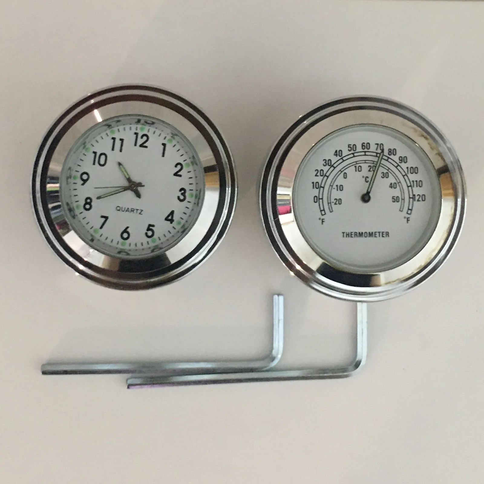 Waterproof Motorcycle Motorbike Clock Or Thermometer Thermo Fit For 7/8" or 1" Handle Bar Harley Honda Yamaha Suzuki Kawasaki
Waterproof Motorcycle Motorbike Clock Or Thermometer Thermo Fit For 7/8" or 1" Handle Bar Harley Honda Yamaha Suzuki Kawasaki