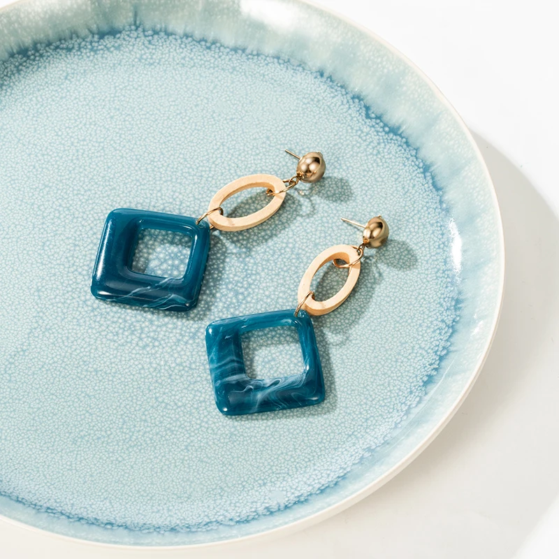 New Korean Statement Acrylic Large Drop Earrings for Women Vintage Geometric Resin Dangle Fashion Earrings 2020 Wedding Jewelry
New Korean Statement Acrylic Large Drop Earrings for Women Vintage Geometric Resin Dangle Fashion Earrings 2020 Wedding Jewelry