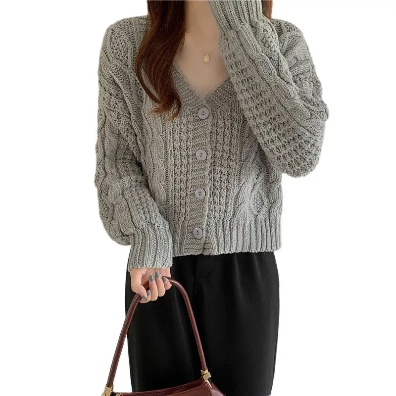 Casual sweater cardigan linen pattern V-neck loose short knit jacket all-match female 2021 autumn fashion women's clothing
Casual sweater cardigan linen pattern V-neck loose short knit jacket all-match female 2021 autumn fashion women's clothing