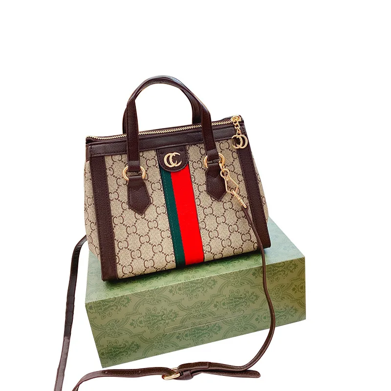 2022Luxury Women Bags Handbag Lock Bag Brand Designer Crossbody Bag Fashion Vintage Female Small Mini Messenger Shoulder Bag
2022Luxury Women Bags Handbag Lock Bag Brand Designer Crossbody Bag Fashion Vintage Female Small Mini Messenger Shoulder Bag